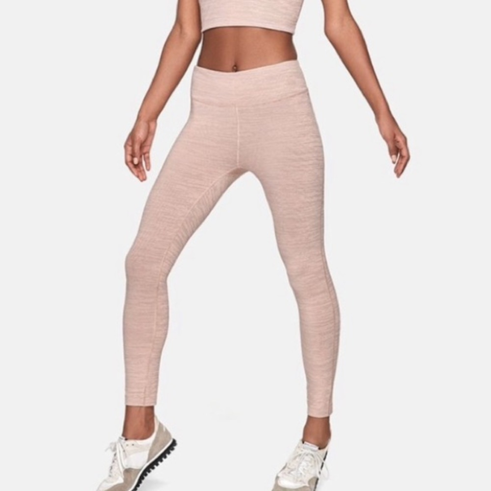 Outdoor Voices Tech Sweat 3/4 Leggings in Beach pink - Picture 3 of 13